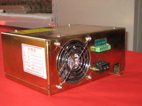 中山co2激光管順德激光切割機13560627773